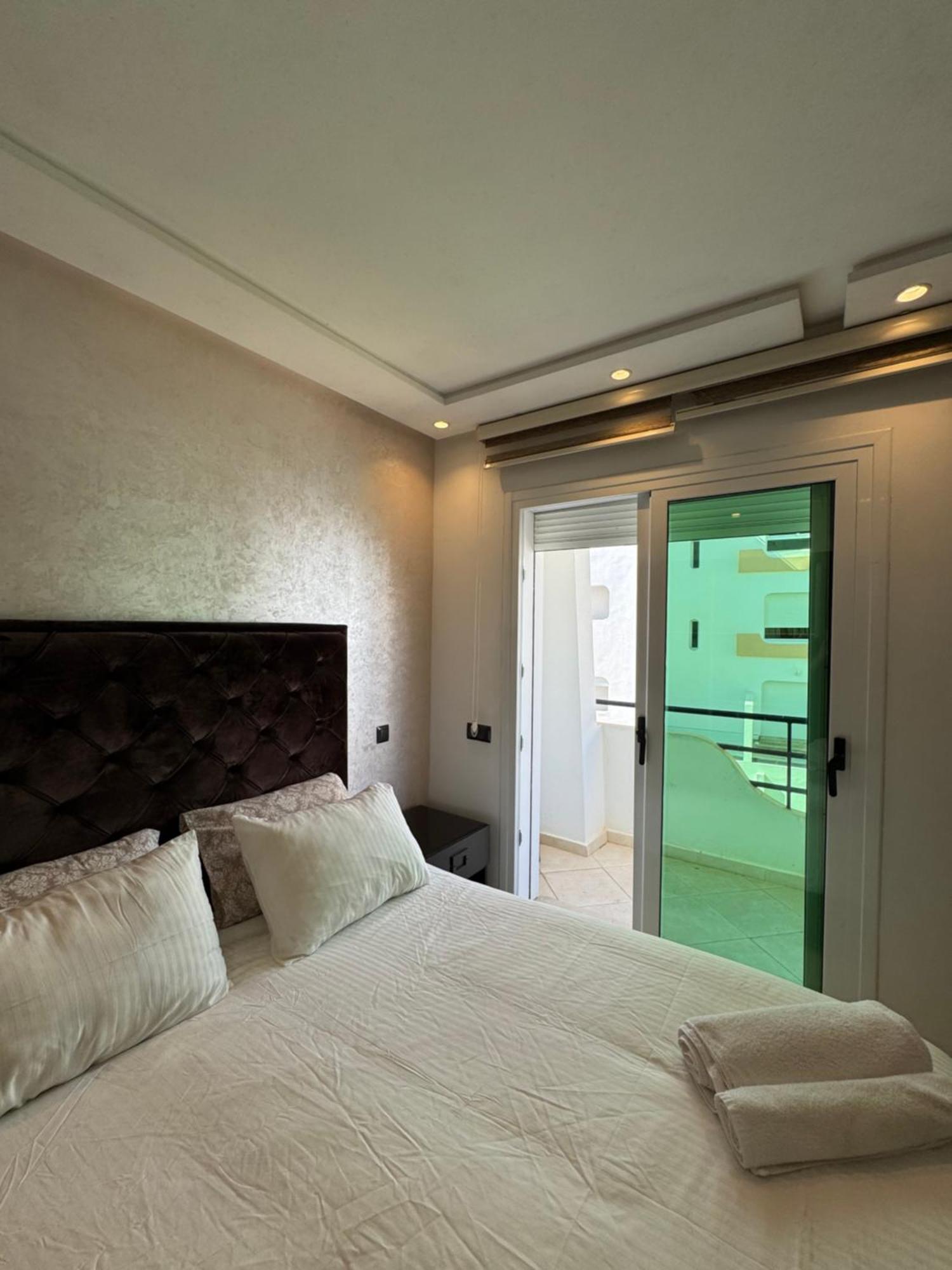 Private Residence With Pool View - Ac And Privat Parking Achakkar